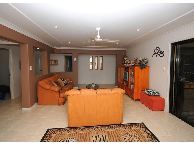 114 Colyton Street,, Torquay QLD 4655