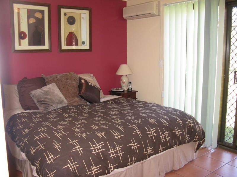 2-26 Silkwood Dve, Urangan QLD 4655