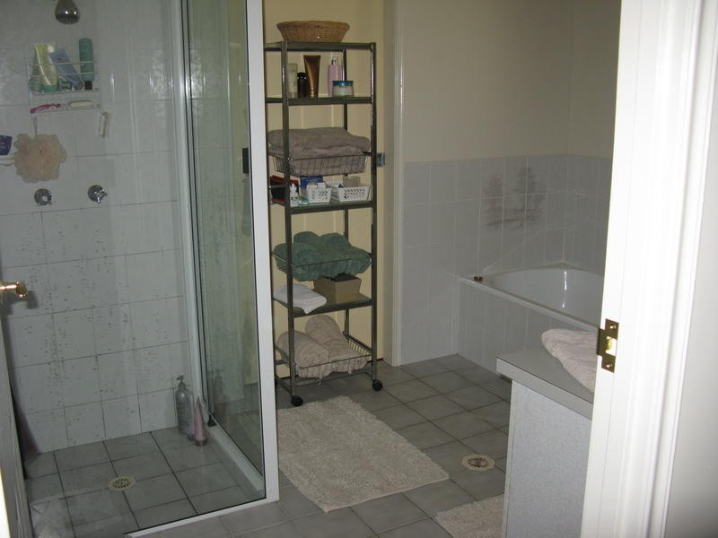 2-26 Silkwood Dve, Urangan QLD 4655