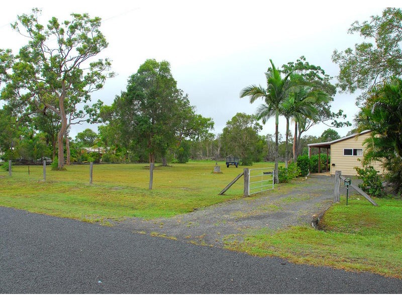 2-26 Silkwood Dve, Urangan QLD 4655