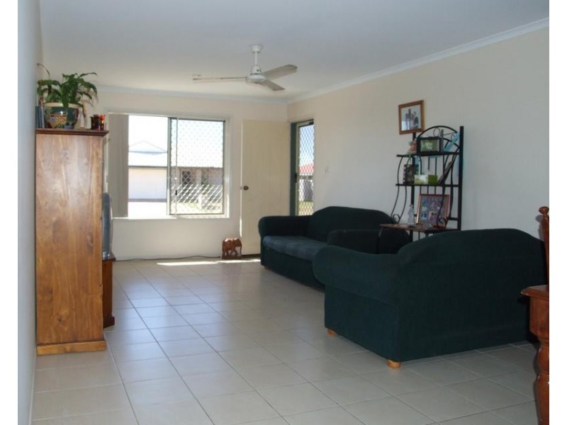 49 Archer Drive, Point Vernon QLD 4655