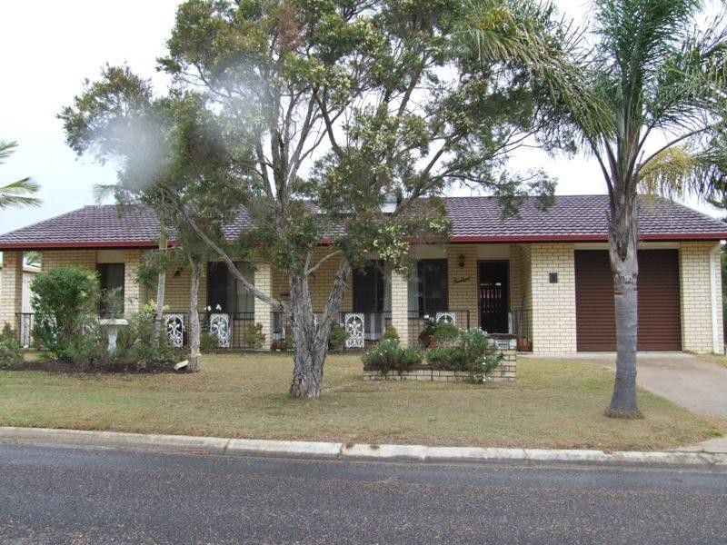 1 Maureen Court, Point Vernon QLD 4655