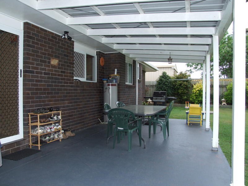 11 Caddy Avenue, Urraween QLD 4655