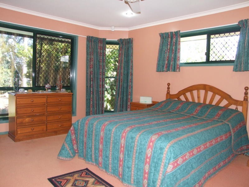 58 Hughes Road, Urangan QLD 4655
