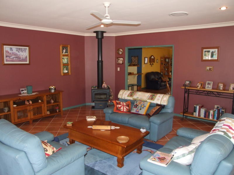 58 Hughes Road, Urangan QLD 4655