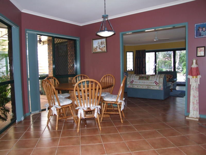 58 Hughes Road, Urangan QLD 4655