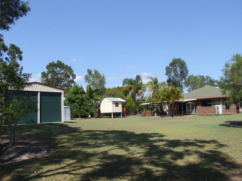 58 Hughes Road, Urangan QLD 4655