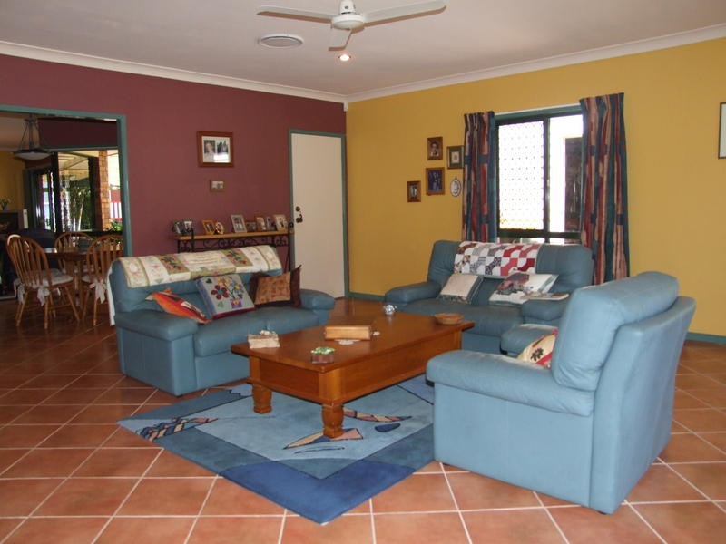 58 Hughes Road, Urangan QLD 4655