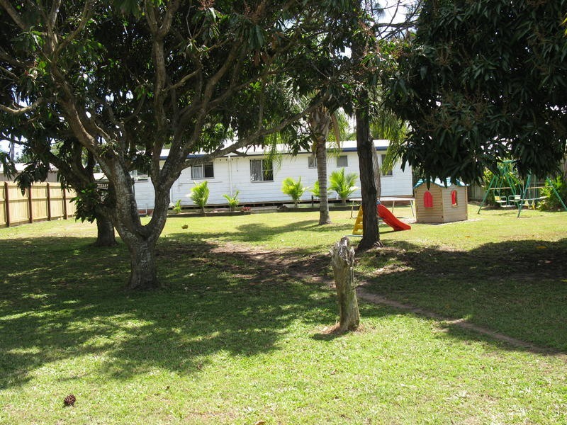 4 Pineapple Avenue, Torquay QLD 4655