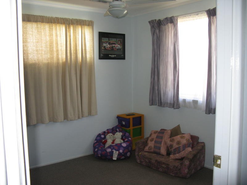 4 Pineapple Avenue, Torquay QLD 4655