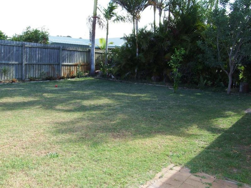 81 Truro Street, Torquay QLD 4655