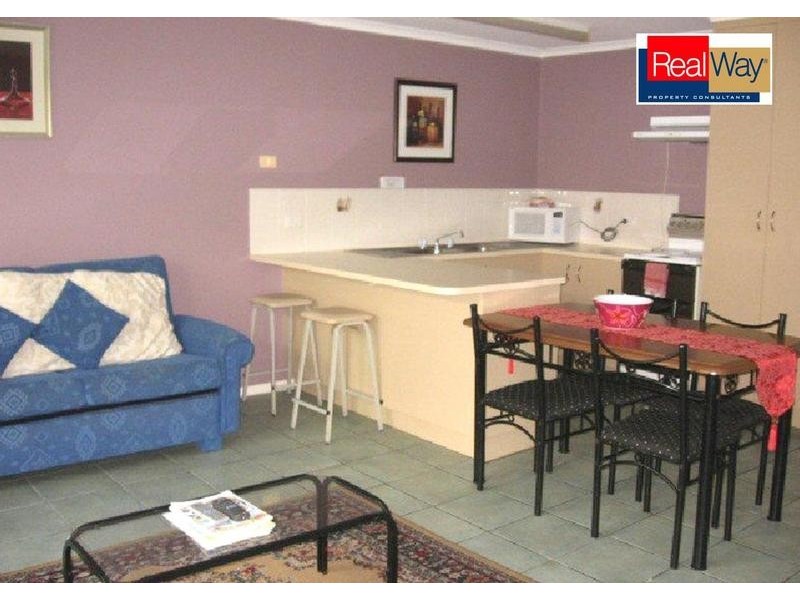 3/ 404 Esplanade, Torquay QLD 4655