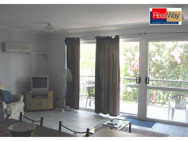 3/ 404 Esplanade, Torquay QLD 4655