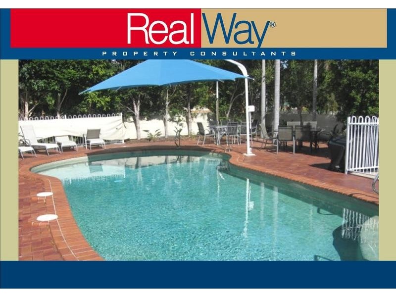 407 Esplanade, Torquay QLD 4655