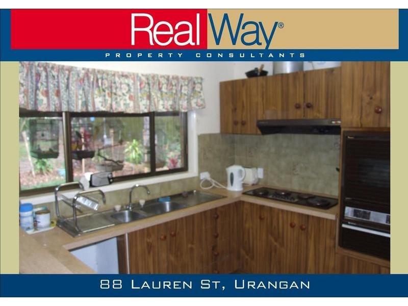 88 Lauren Street, Urangan QLD 4655