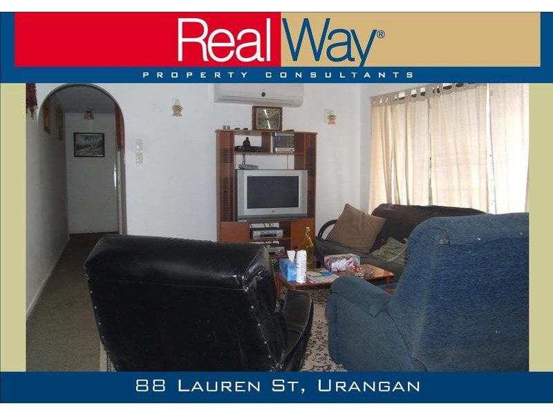 88 Lauren Street, Urangan QLD 4655