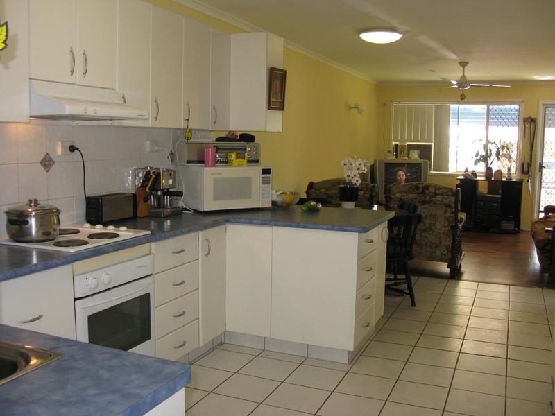 23A Murphy Street, Point Vernon QLD 4655