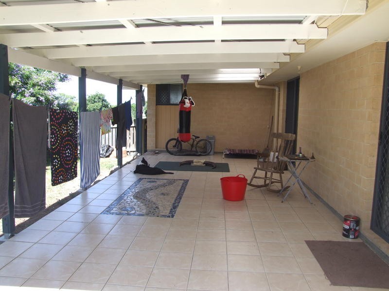 19 Queensbury Grove, Urraween QLD 4655