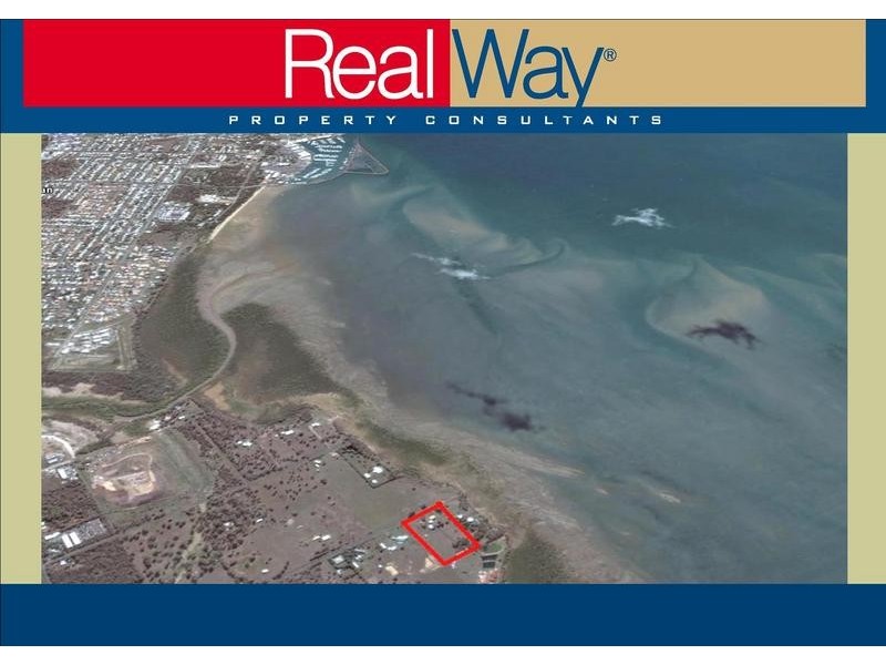 100 Island View Drive, Urangan QLD 4655