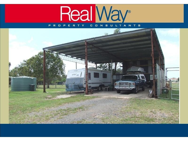 100 Island View Drive, Urangan QLD 4655