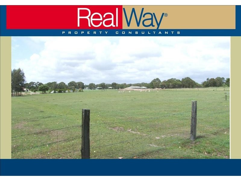 100 Island View Drive, Urangan QLD 4655