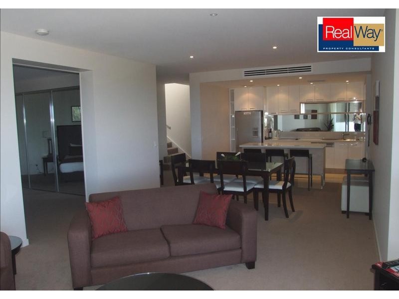 606/ 468 Esplanade, Torquay QLD 4655