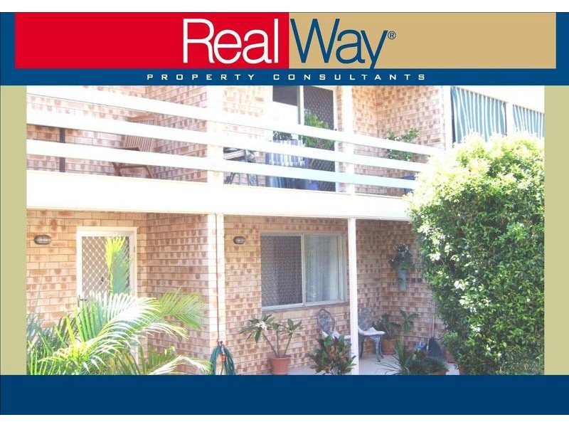 4/ 3 King Street, Urangan QLD 4655