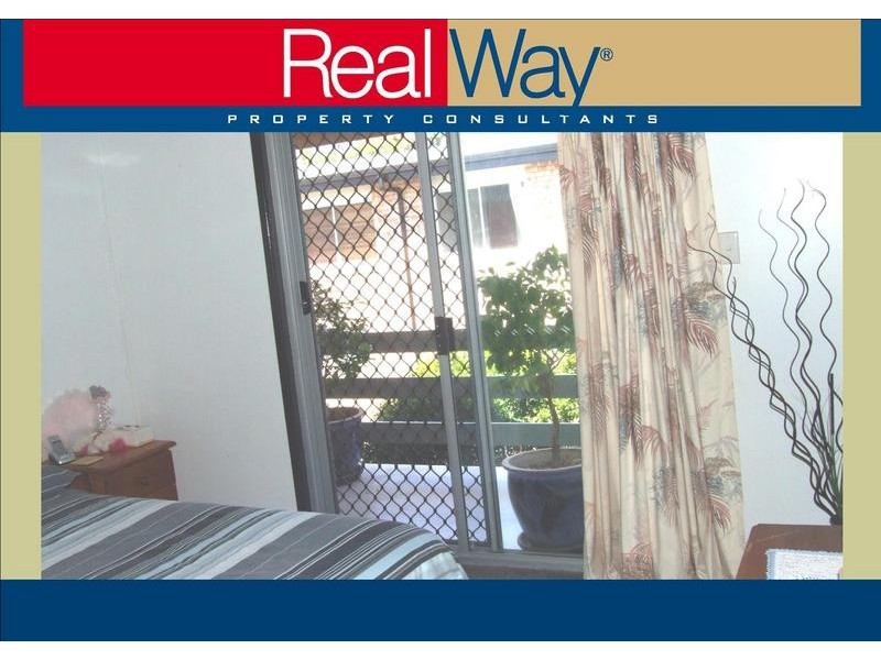 4/ 3 King Street, Urangan QLD 4655
