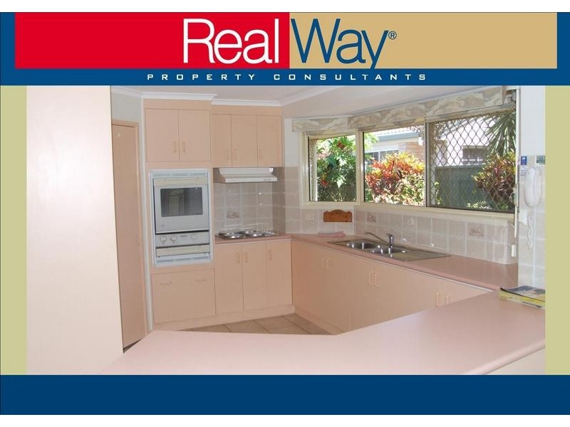 124 Corser Street, Point Vernon QLD 4655