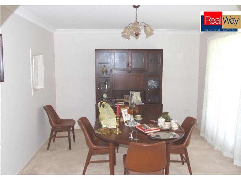 5 Awinya Court, Urraween QLD 4655