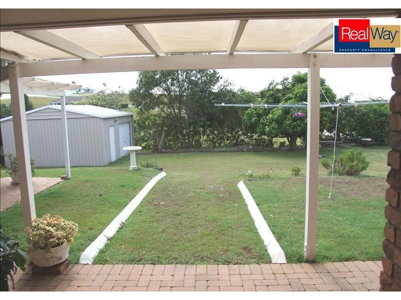 5 Awinya Court, Urraween QLD 4655