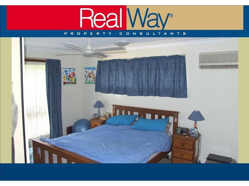 8 Acacia Street, Point Vernon QLD 4655