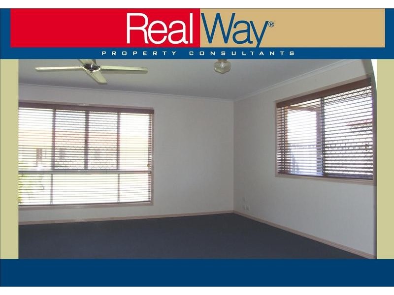 1 Wyuna Court, Urangan QLD 4655