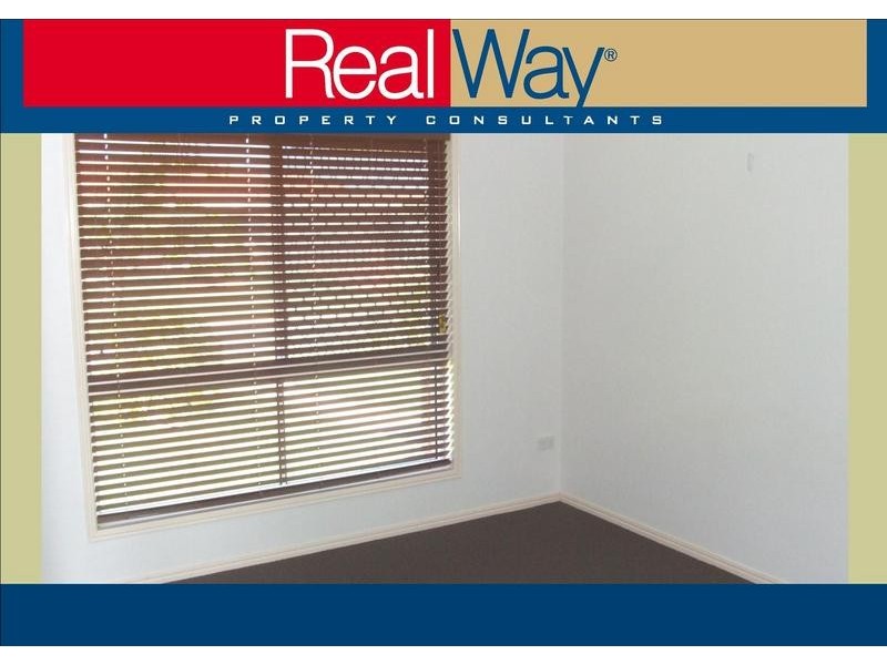 1 Wyuna Court, Urangan QLD 4655