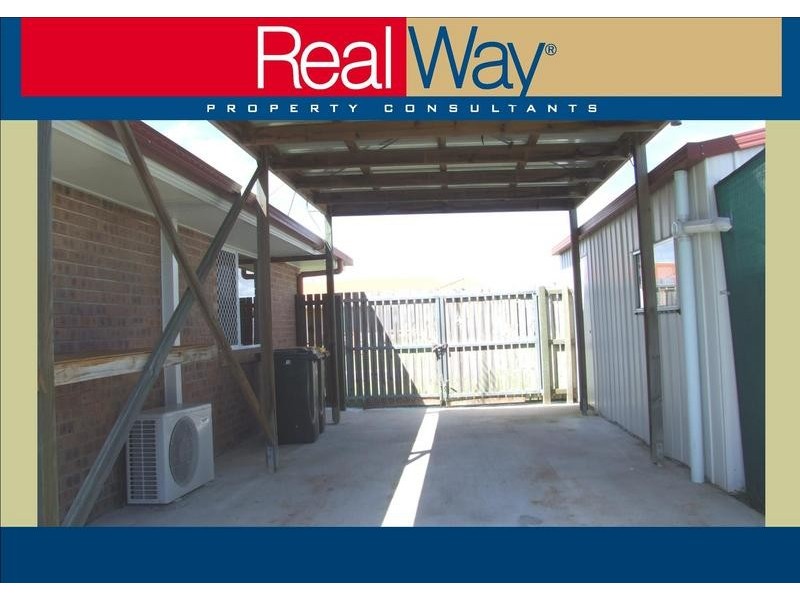 1 Wyuna Court, Urangan QLD 4655