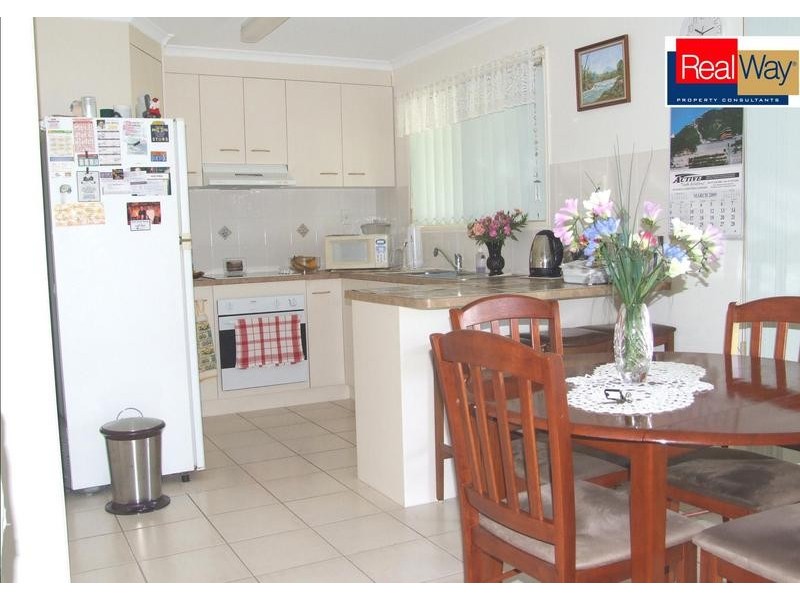 18 Sharyn Court, Point Vernon QLD 4655