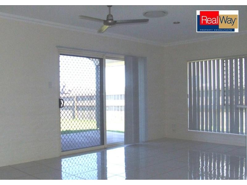 1 Yongala Avenue, Eli Waters QLD 4655