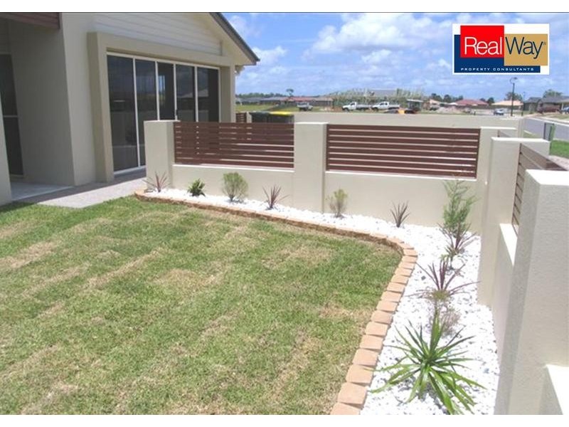 1 Yongala Avenue, Eli Waters QLD 4655