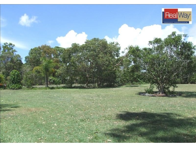 123 Swan Drive, Booral QLD 4655