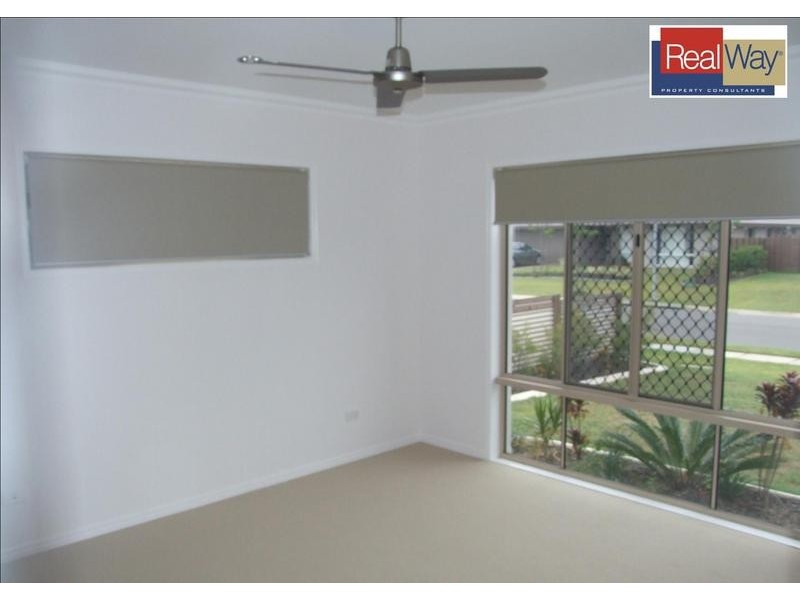 45 Lady Penrhyn Drive, Eli Waters QLD 4655