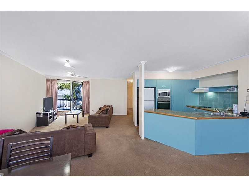 @/ 10 Alexandra Avenue, Mermaid Beach QLD 4218