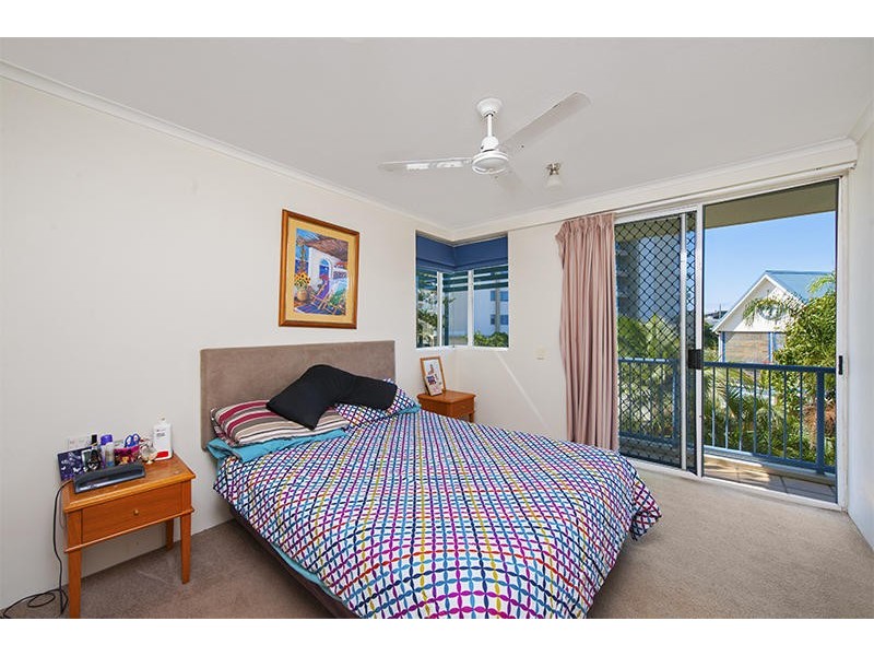 @/ 10 Alexandra Avenue, Mermaid Beach QLD 4218