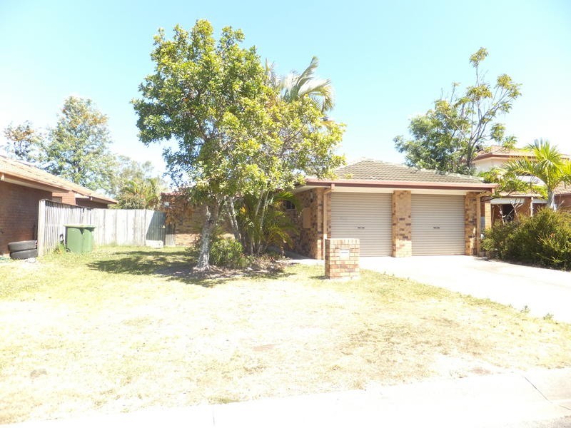 26 Altissimo Close, Varsity Lakes QLD 4227