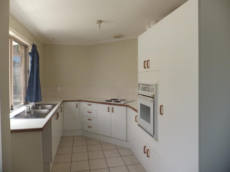 26 Altissimo Close, Varsity Lakes QLD 4227