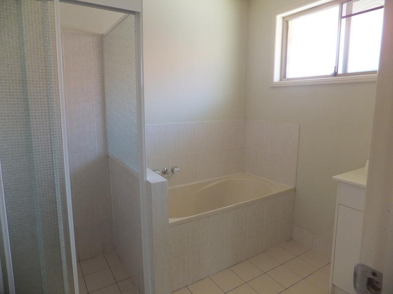 26 Altissimo Close, Varsity Lakes QLD 4227