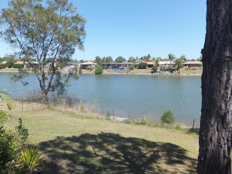 26 Altissimo Close, Varsity Lakes QLD 4227
