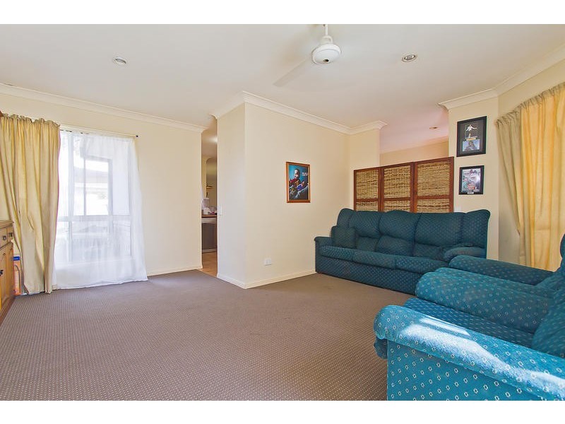 11 Angelia Lane, Merrimac QLD 4226