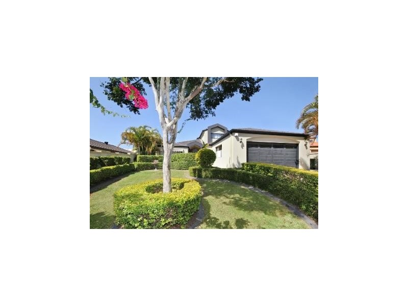 16 Applegum Court, Robina QLD 4226