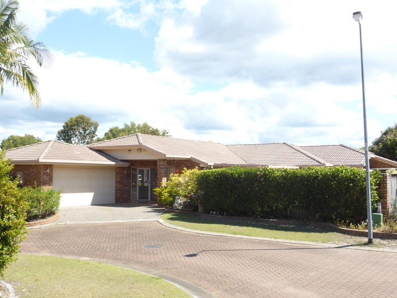 24 Ashwood Court, Robina QLD 4226