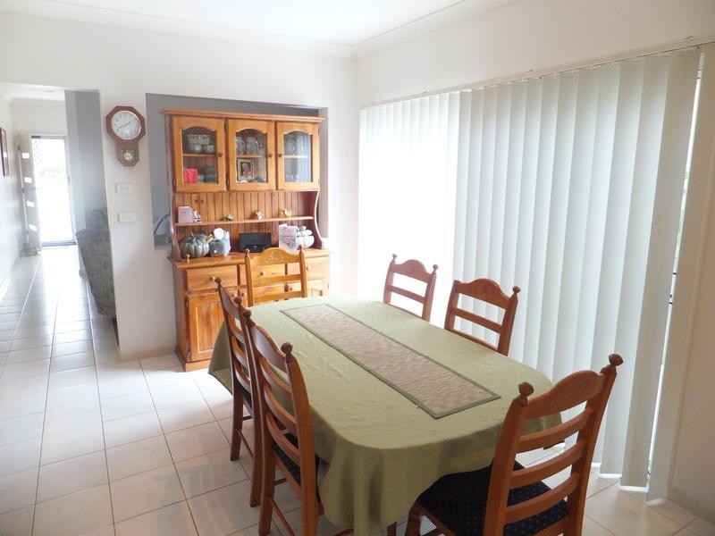 69 Azzurra Drive, Varsity Lakes QLD 4227